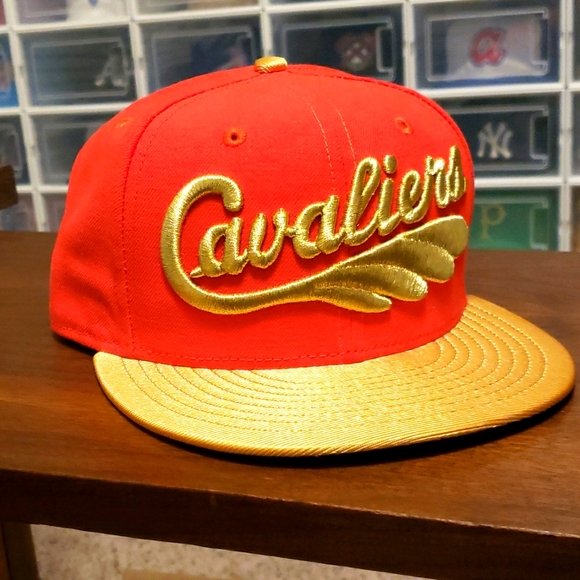 New Era Fitted Hat - Picture 1 of 5
